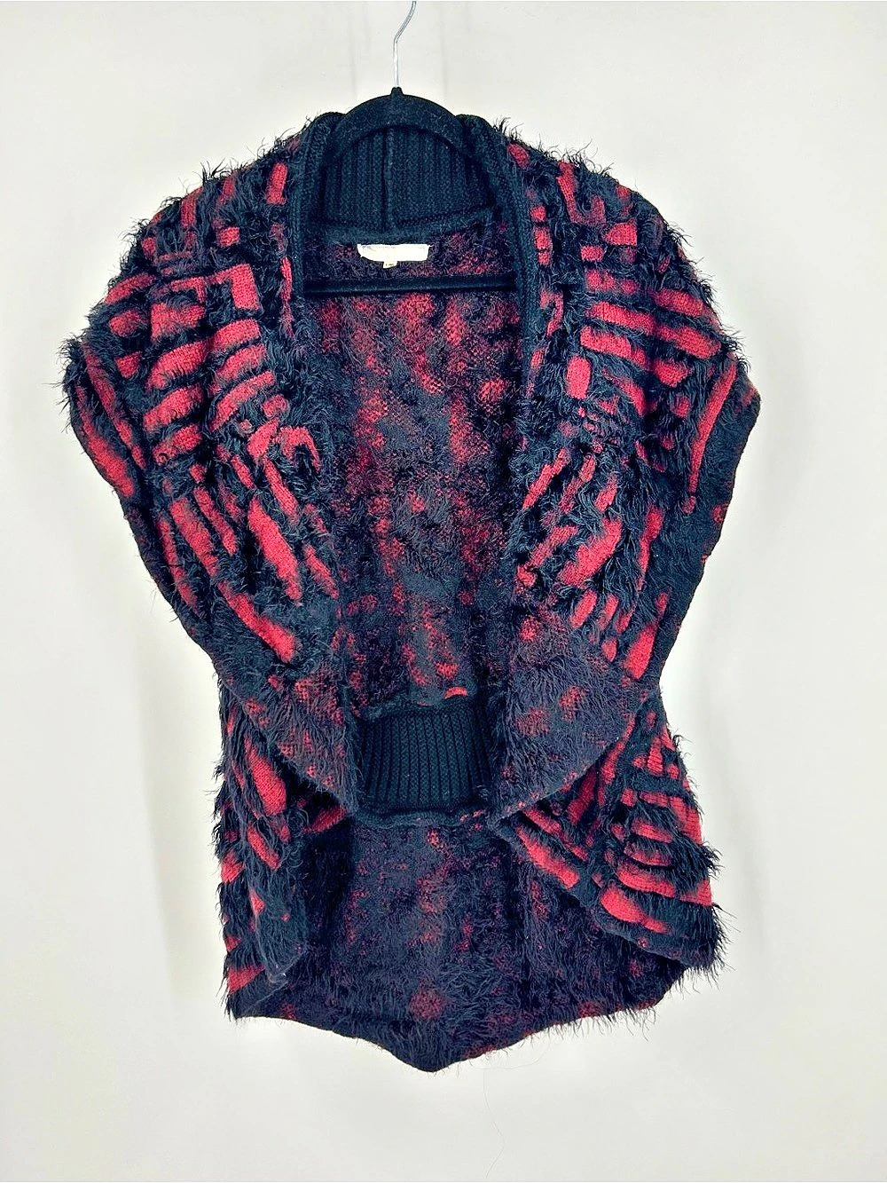 Liquid by Sioni Red Black Faux Fur Shaggy Knit Open Cardigan Sweater Vest Size L